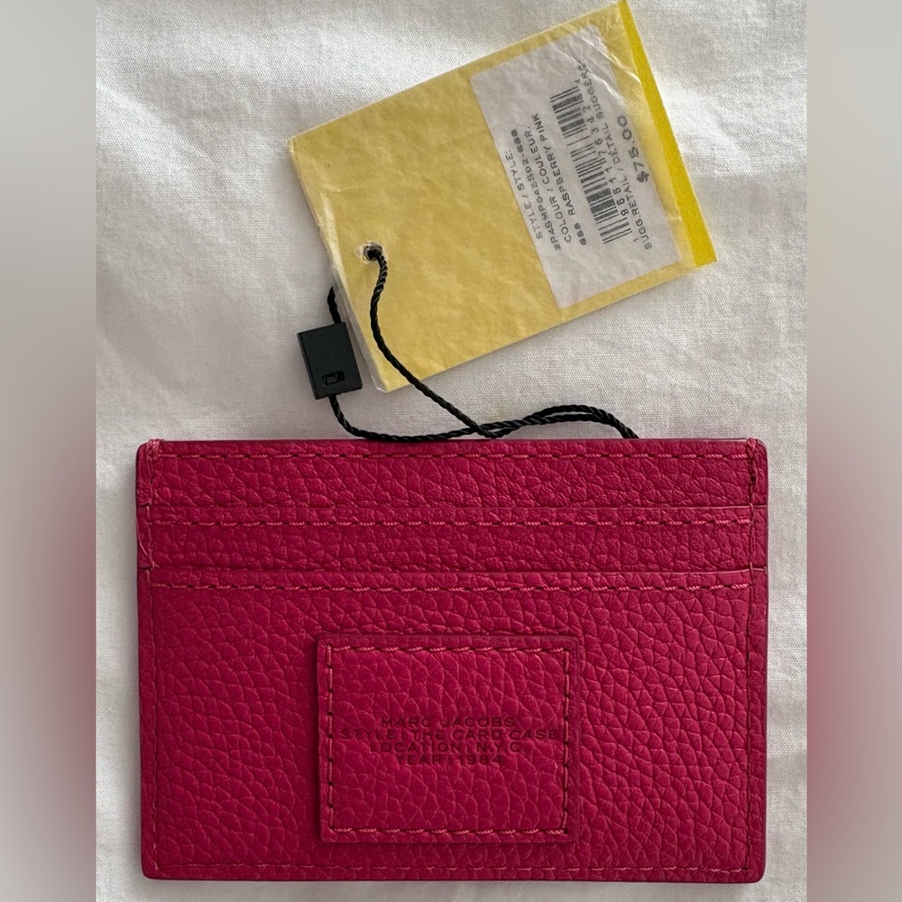 Marc Jacobs Raspberry Pink Pebbled Leather Card Holder - Picture 2 of 3